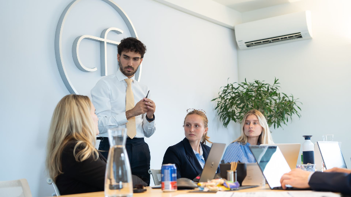 INVESTMENT BANKING COURSE